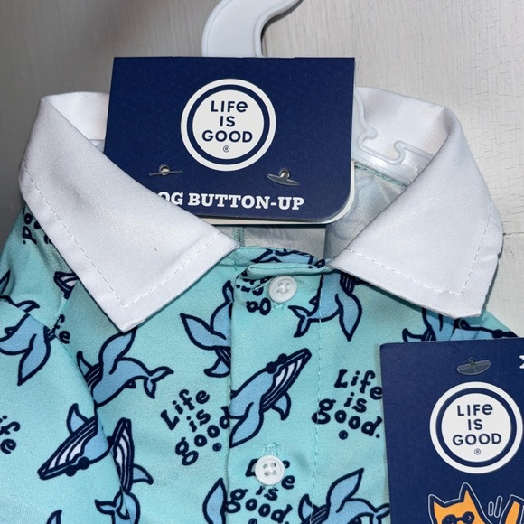 Life Is Good Puppy Dog Button Down Shirt Collar Short Sleeve Shark Top Sz XS New - Picture 3 of 11
